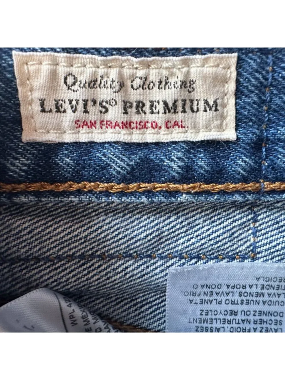 Levi's Womens 25 Shorts 501 Button Fly Cut Off Distressed Denim Jean Shorts READ